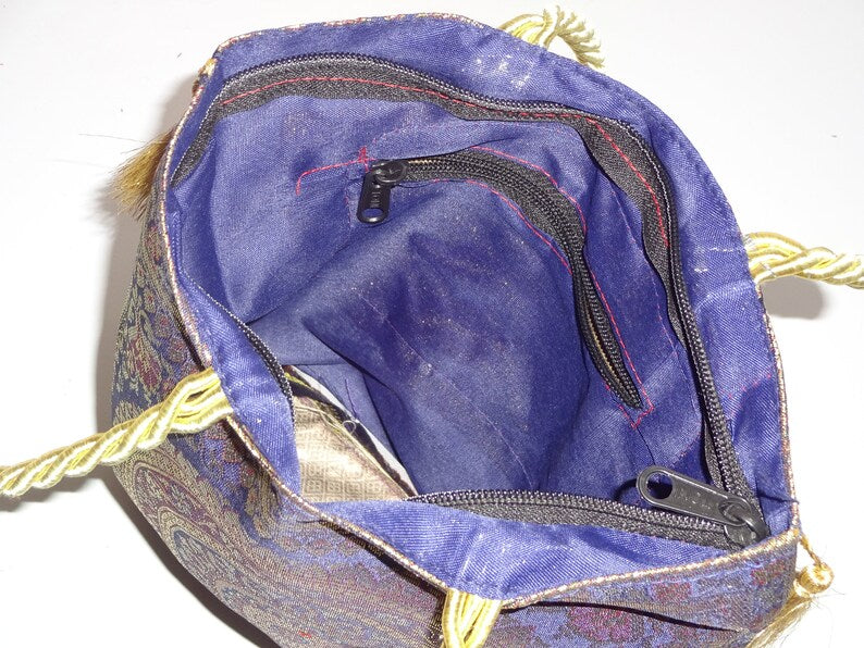 Indian Handmade Purse, Women's Banarasi Silk Bag , Girl's Shoulder Bag, Banarasi Brocade Bag, Return Gift Item, Wedding Bag, Shagun Bag