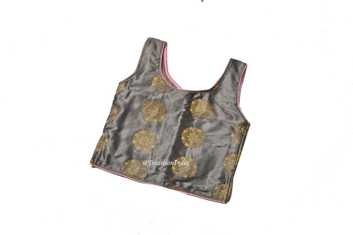 Kids Lehenga Blouse, Indian Kids Dresses, Designer Lehenga Choli, Girls Lehenga Choli, Kids Outfits, Baby Girls Lehenga