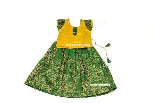 Designer Green Girls Lehenga Choli Set, Indian Kids Dresses, Designer Lehenga Blouse, Girls Lehenga Choli, Kids Outfits, Baby Girls Lehenga