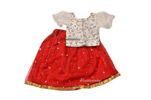 Indian Kids Dresses, Designer Lehenga Choli, Girls Lehenga Choli, Kids Lehenga Blouse, Kids Outfits, Baby Girls Lehenga